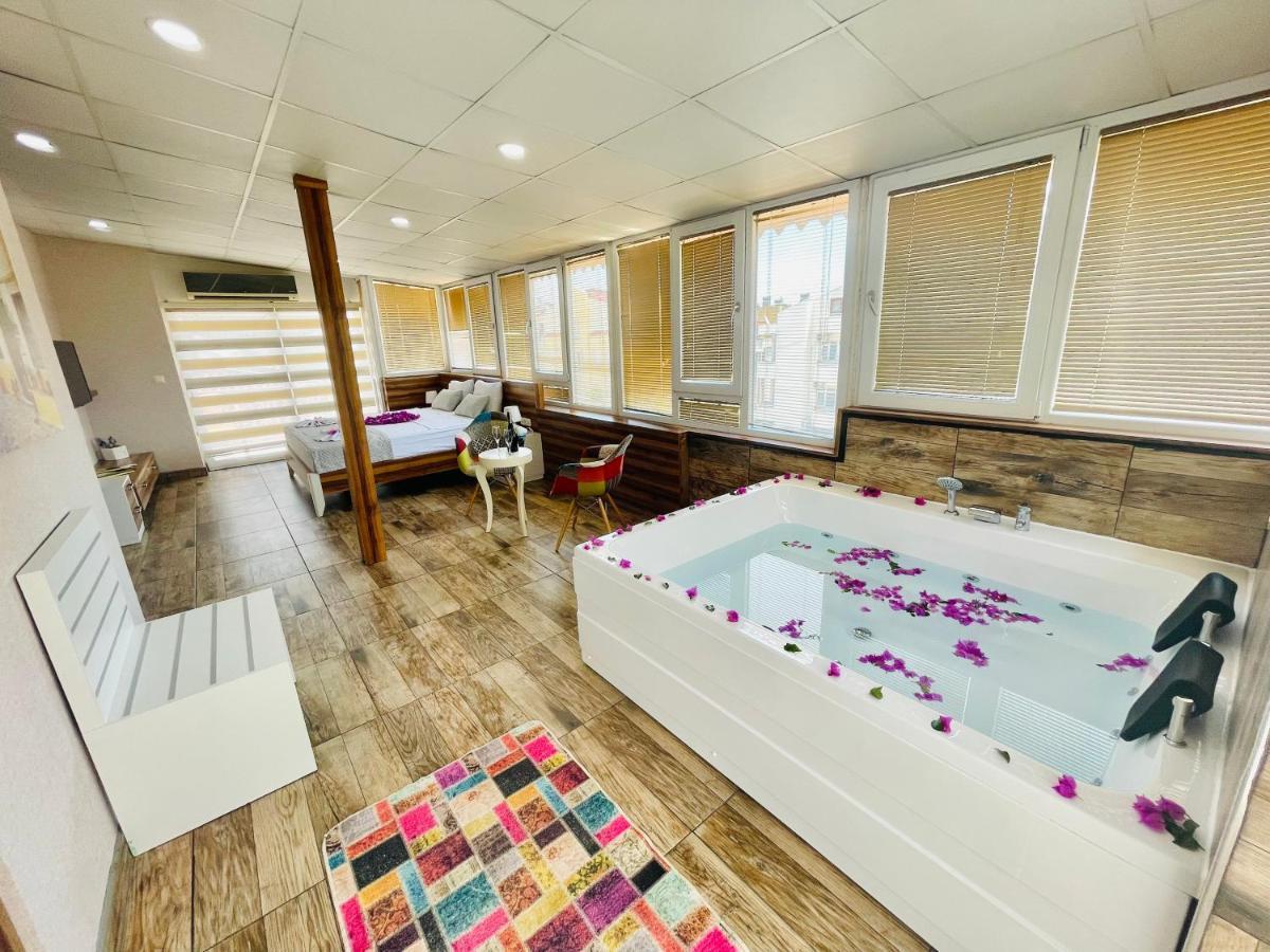 Ale Park Hotel Apartments Анталия Екстериор снимка